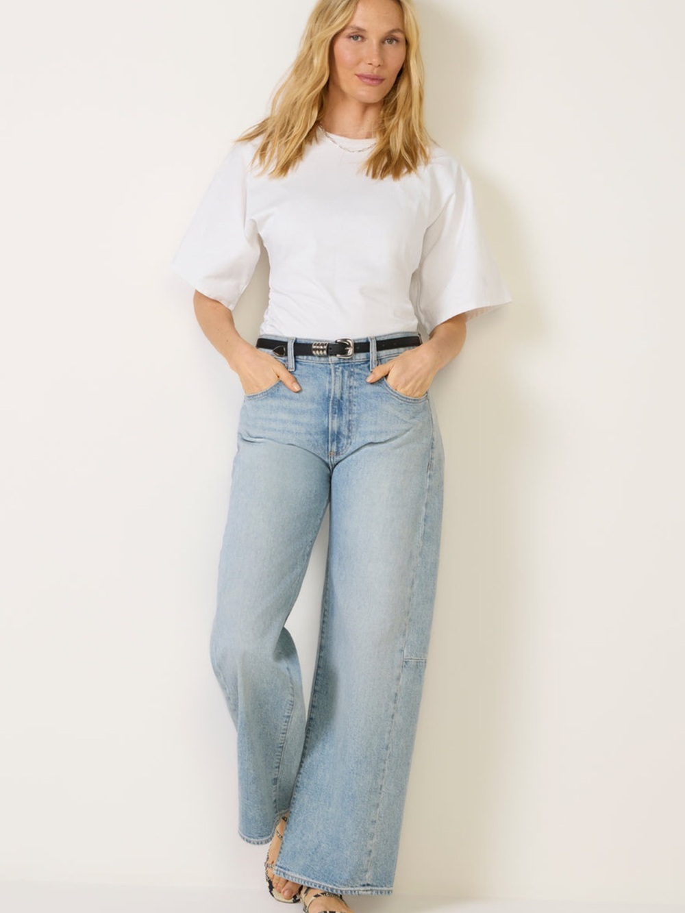 Paige Arellia Skimmer w/ Outseam Panels Barrel Jean